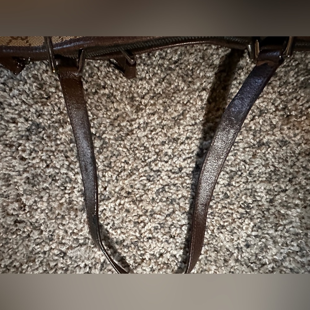 Gucci Bag - Picture 8 of 10